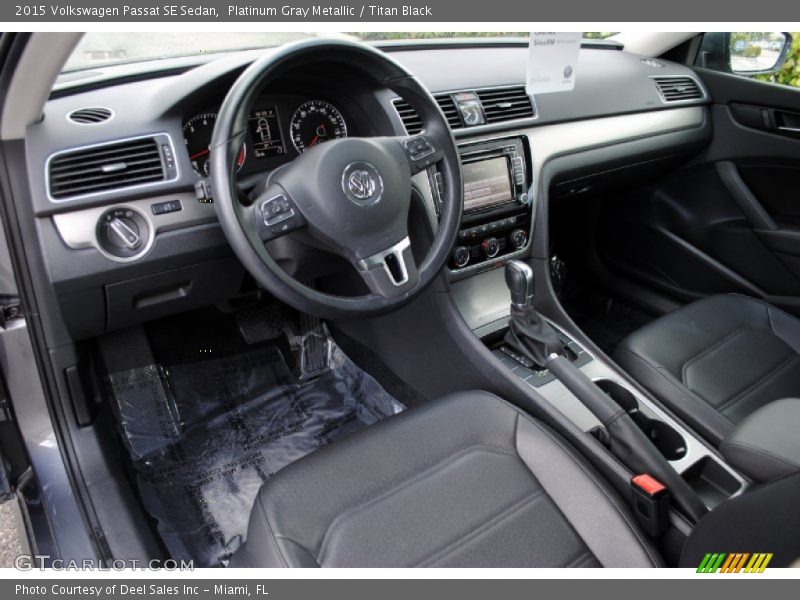  2015 Passat SE Sedan Titan Black Interior