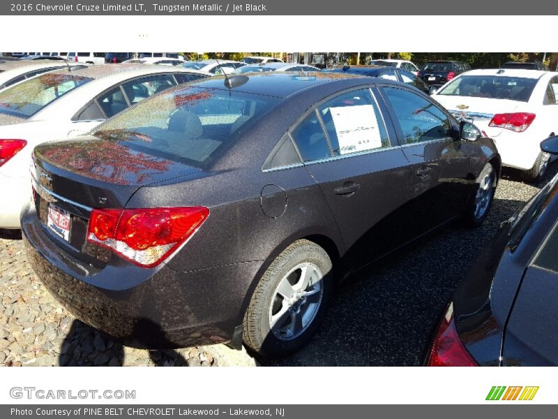 Tungsten Metallic / Jet Black 2016 Chevrolet Cruze Limited LT