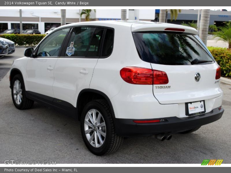 Candy White / Beige 2014 Volkswagen Tiguan SE