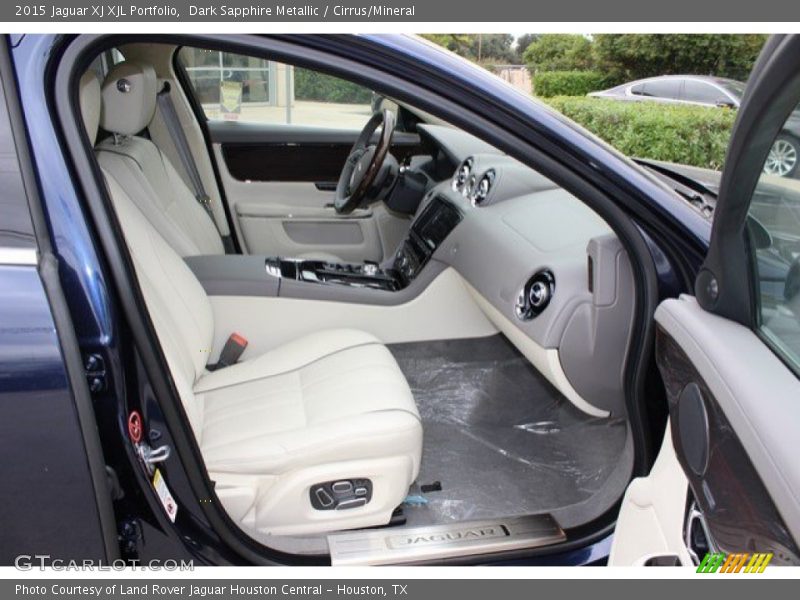 Dark Sapphire Metallic / Cirrus/Mineral 2015 Jaguar XJ XJL Portfolio