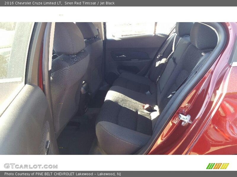 Siren Red Tintcoat / Jet Black 2016 Chevrolet Cruze Limited LT