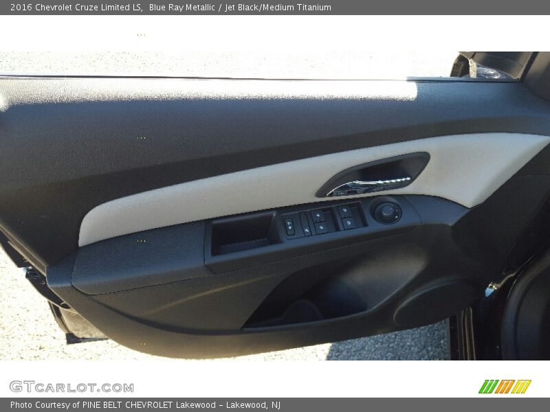 Blue Ray Metallic / Jet Black/Medium Titanium 2016 Chevrolet Cruze Limited LS