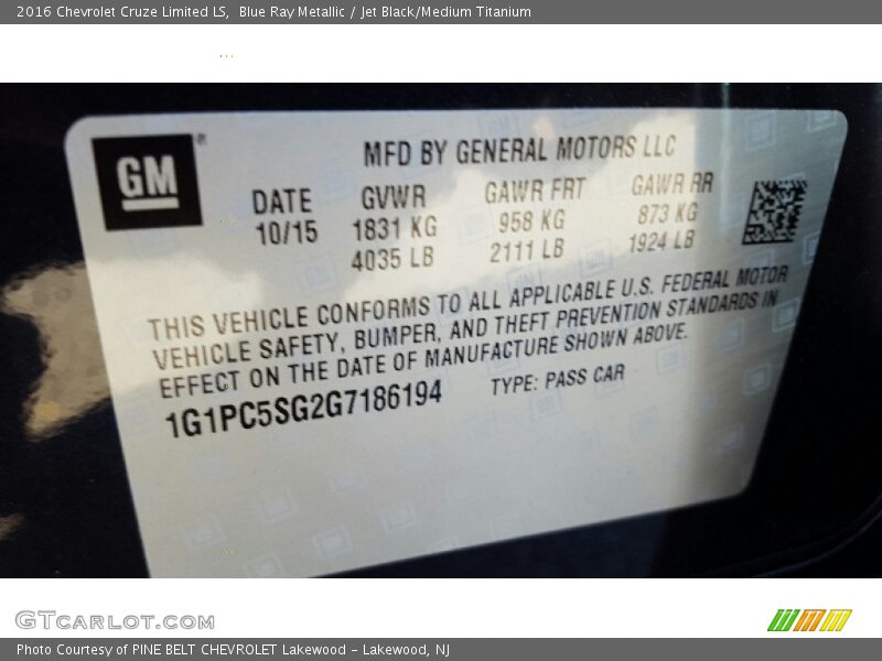 Blue Ray Metallic / Jet Black/Medium Titanium 2016 Chevrolet Cruze Limited LS