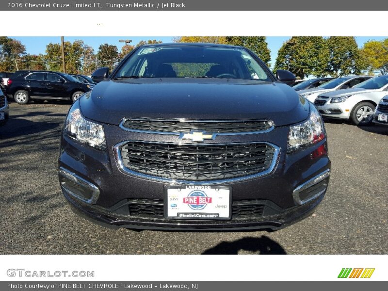 Tungsten Metallic / Jet Black 2016 Chevrolet Cruze Limited LT