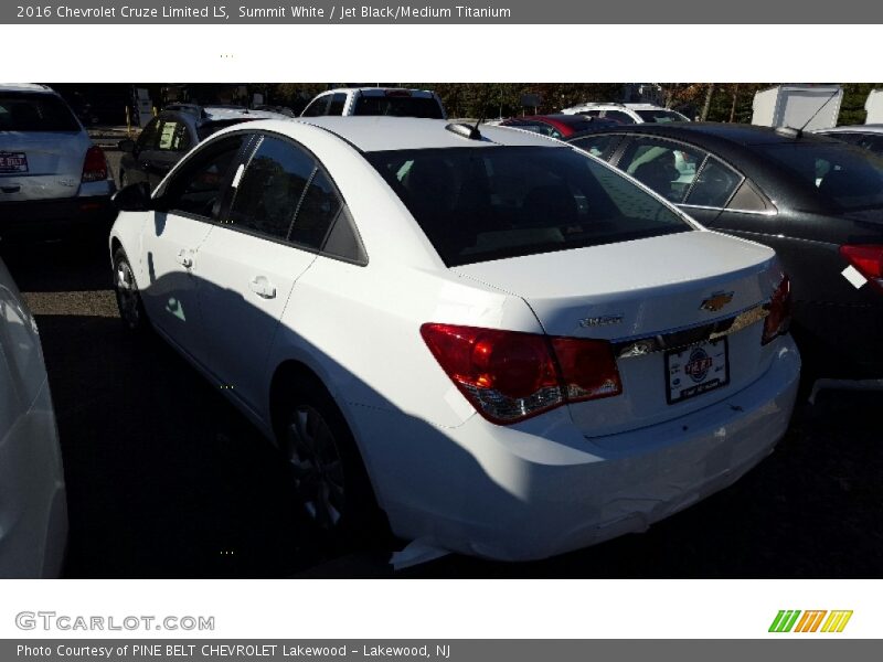 Summit White / Jet Black/Medium Titanium 2016 Chevrolet Cruze Limited LS