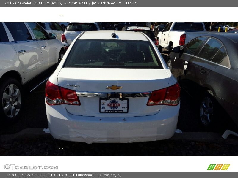 Summit White / Jet Black/Medium Titanium 2016 Chevrolet Cruze Limited LS
