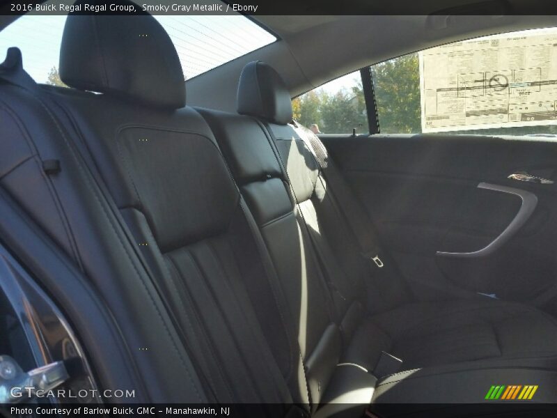 Smoky Gray Metallic / Ebony 2016 Buick Regal Regal Group
