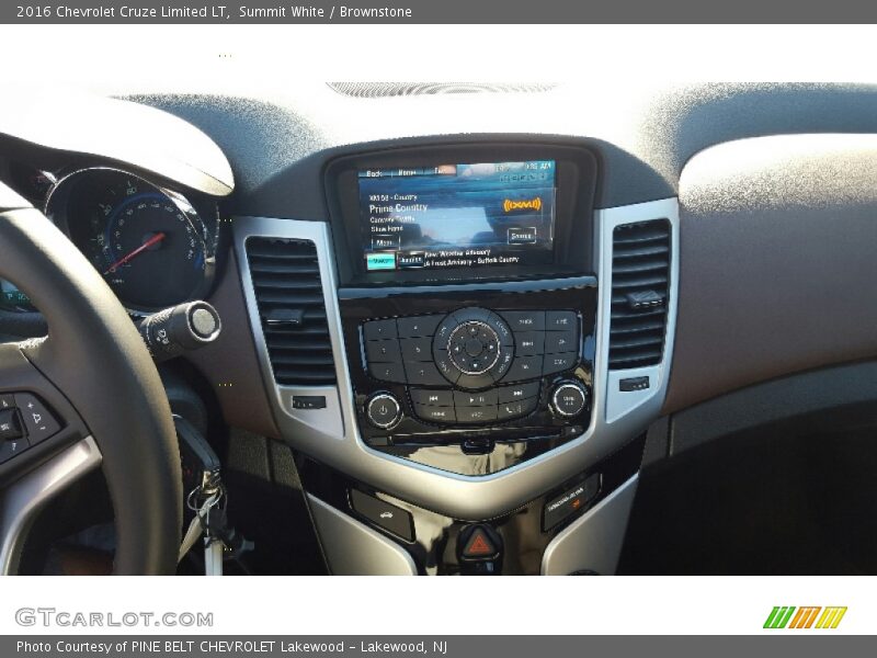 Summit White / Brownstone 2016 Chevrolet Cruze Limited LT