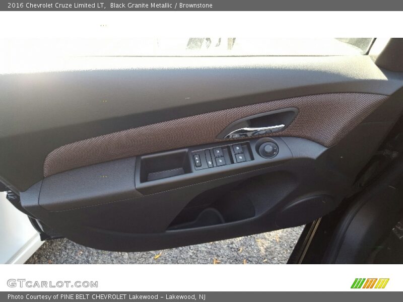 Black Granite Metallic / Brownstone 2016 Chevrolet Cruze Limited LT