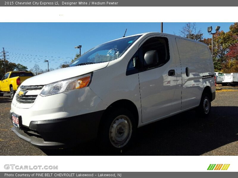 Designer White / Medium Pewter 2015 Chevrolet City Express LS