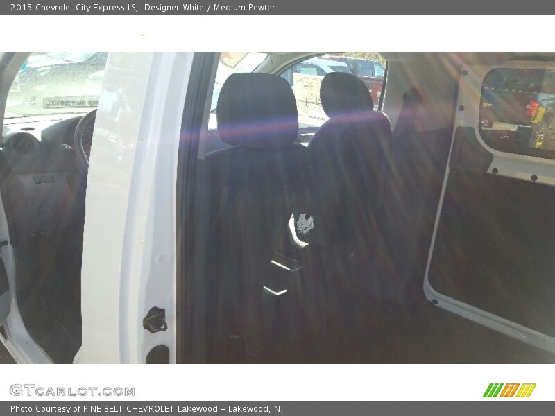 Designer White / Medium Pewter 2015 Chevrolet City Express LS