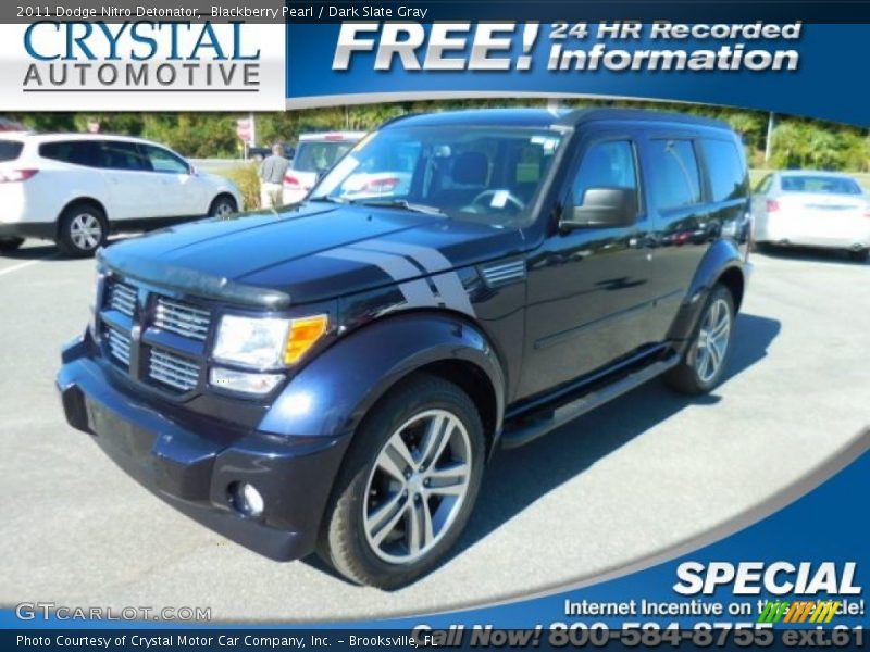 Blackberry Pearl / Dark Slate Gray 2011 Dodge Nitro Detonator