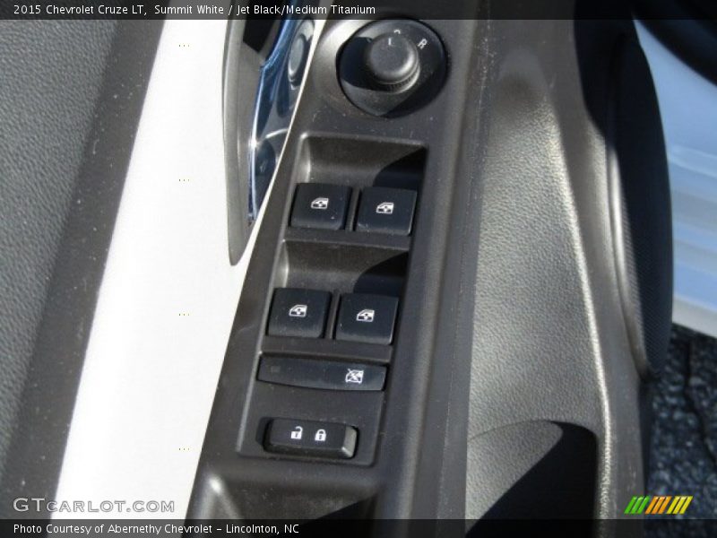 Summit White / Jet Black/Medium Titanium 2015 Chevrolet Cruze LT