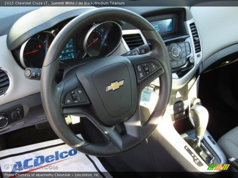 Summit White / Jet Black/Medium Titanium 2015 Chevrolet Cruze LT