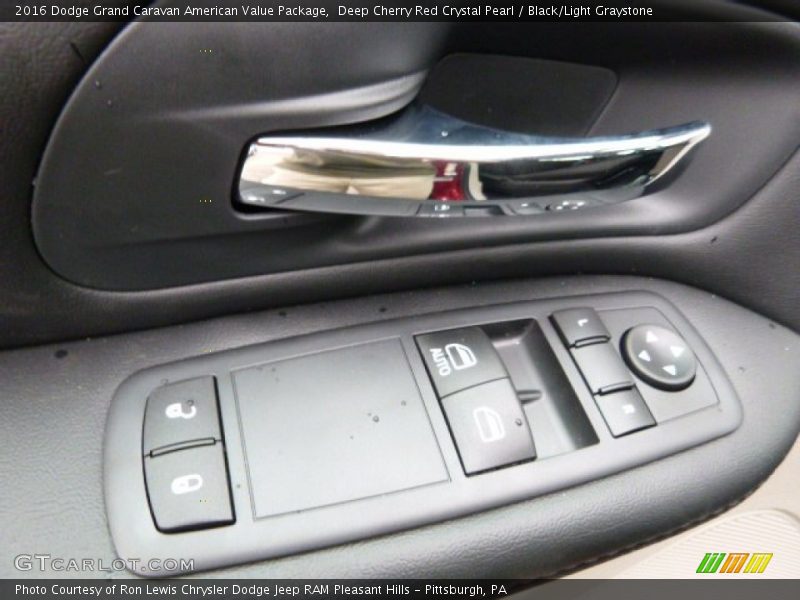 Deep Cherry Red Crystal Pearl / Black/Light Graystone 2016 Dodge Grand Caravan American Value Package