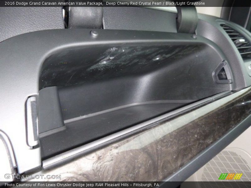 Deep Cherry Red Crystal Pearl / Black/Light Graystone 2016 Dodge Grand Caravan American Value Package