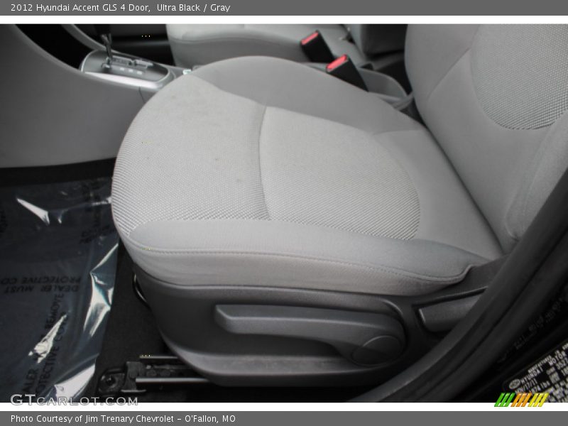 Ultra Black / Gray 2012 Hyundai Accent GLS 4 Door