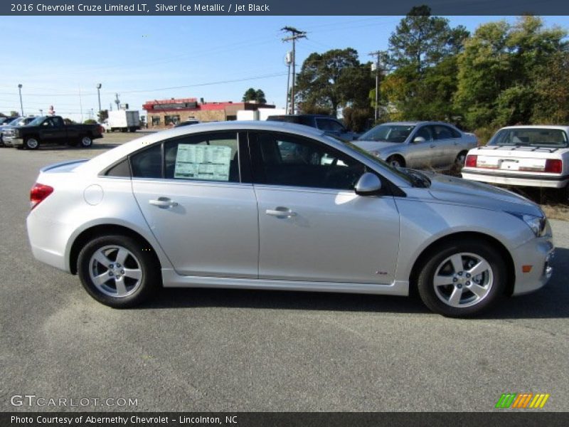 Silver Ice Metallic / Jet Black 2016 Chevrolet Cruze Limited LT