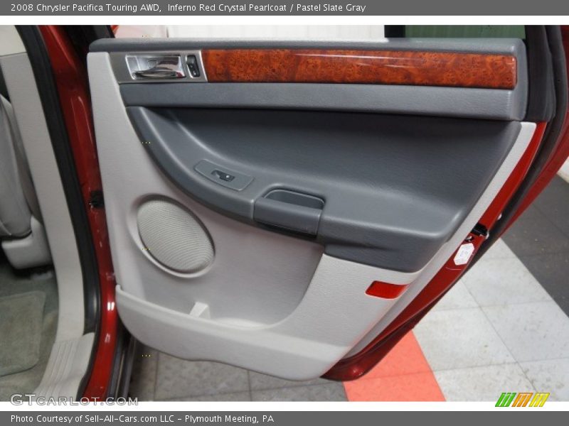 Inferno Red Crystal Pearlcoat / Pastel Slate Gray 2008 Chrysler Pacifica Touring AWD