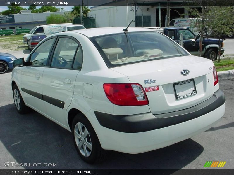 White / Beige 2008 Kia Rio LX Sedan