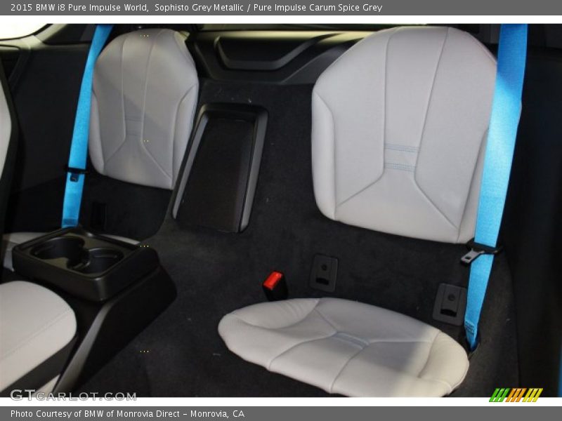 Rear Seat of 2015 i8 Pure Impulse World