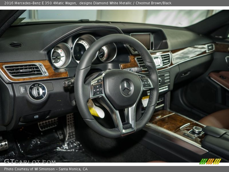 Dashboard of 2016 E 350 4Matic Wagon