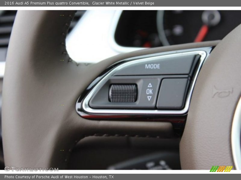 Controls of 2016 A5 Premium Plus quattro Convertible