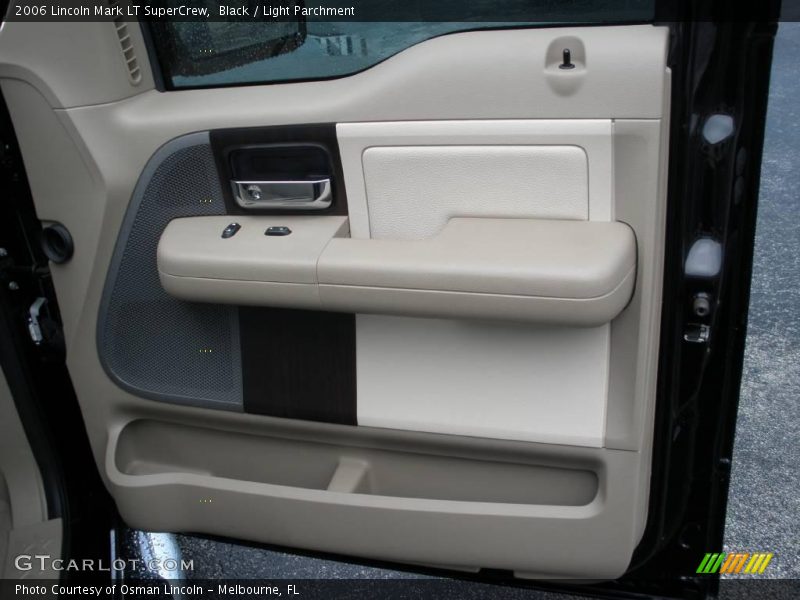 Black / Light Parchment 2006 Lincoln Mark LT SuperCrew