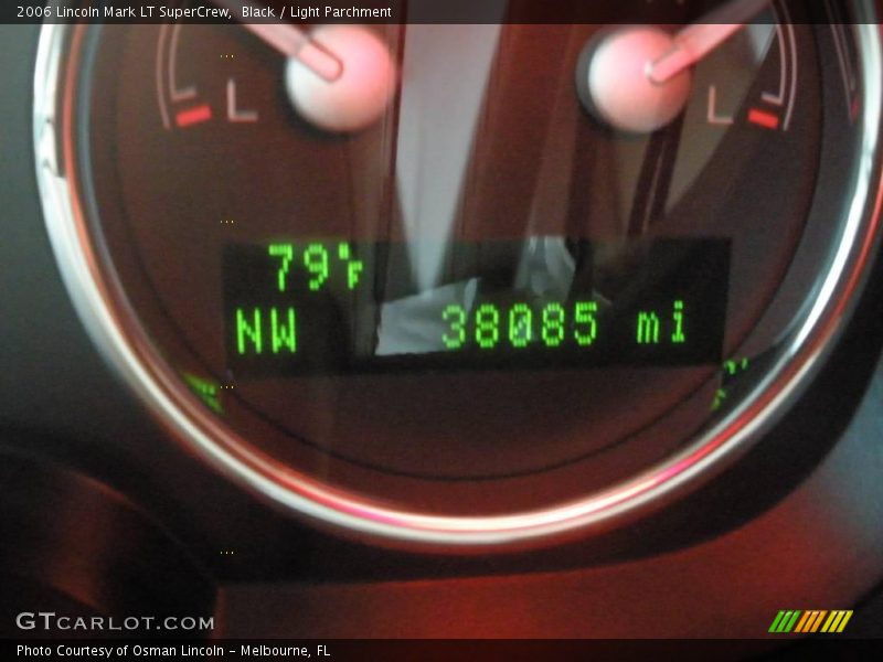 Black / Light Parchment 2006 Lincoln Mark LT SuperCrew