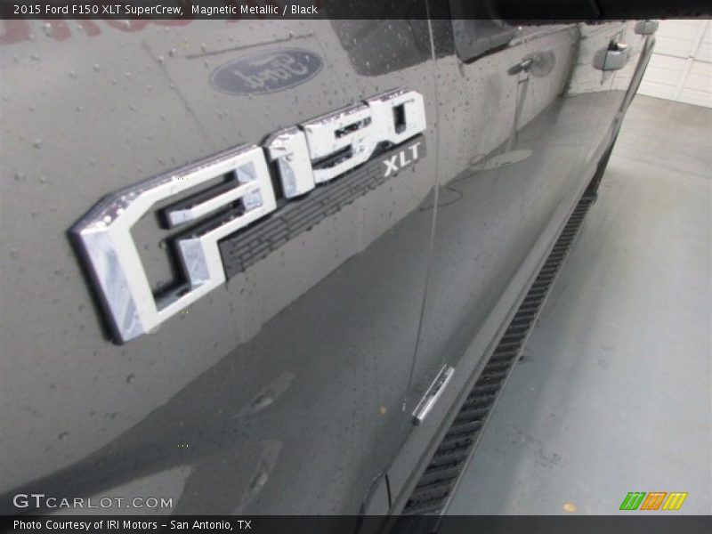 Magnetic Metallic / Black 2015 Ford F150 XLT SuperCrew
