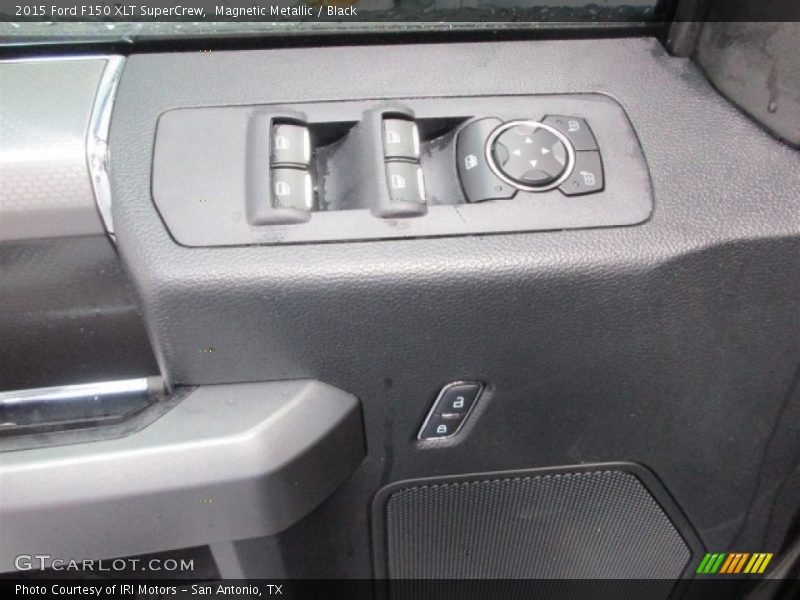 Magnetic Metallic / Black 2015 Ford F150 XLT SuperCrew