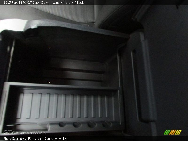 Magnetic Metallic / Black 2015 Ford F150 XLT SuperCrew