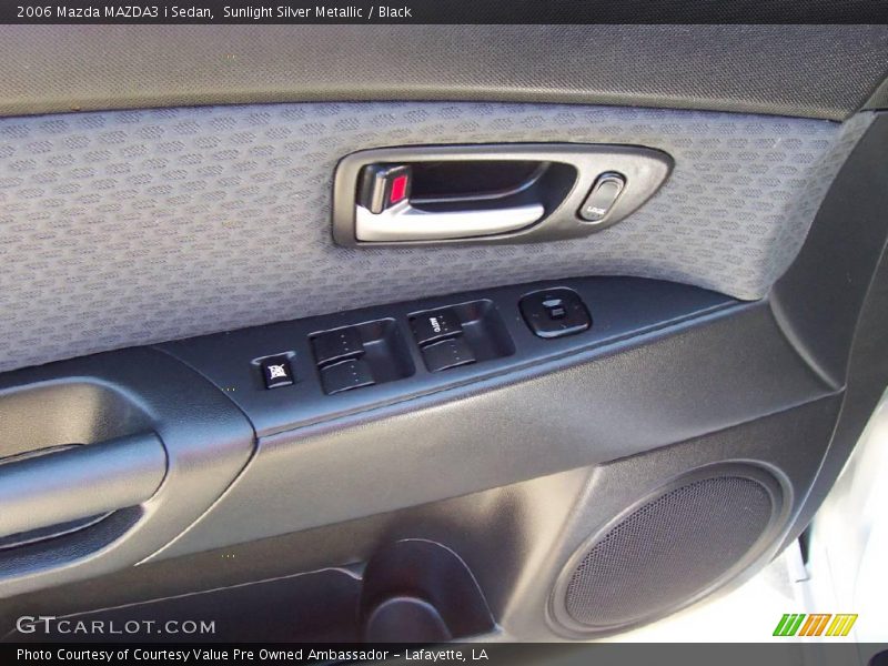 Sunlight Silver Metallic / Black 2006 Mazda MAZDA3 i Sedan