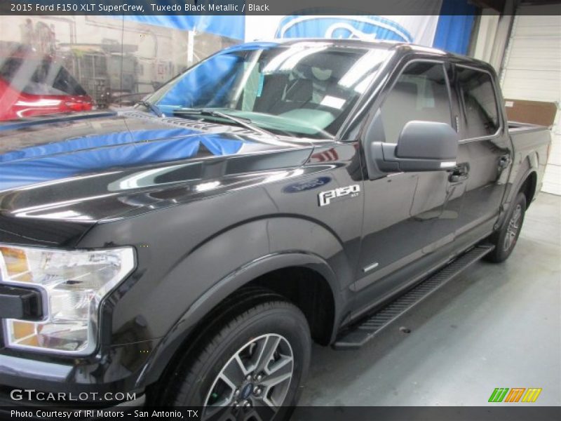 Tuxedo Black Metallic / Black 2015 Ford F150 XLT SuperCrew