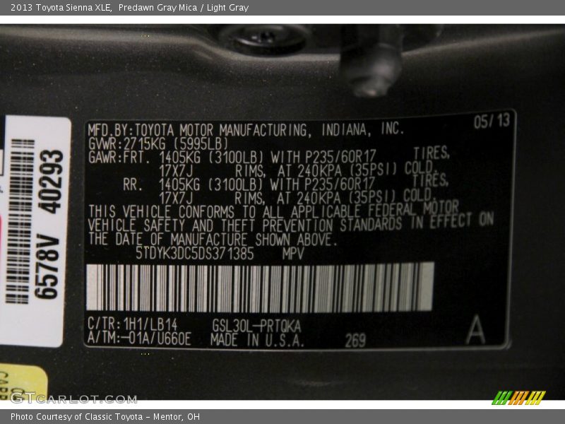 Predawn Gray Mica / Light Gray 2013 Toyota Sienna XLE