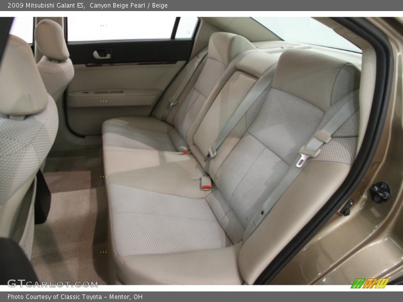 Canyon Beige Pearl / Beige 2009 Mitsubishi Galant ES
