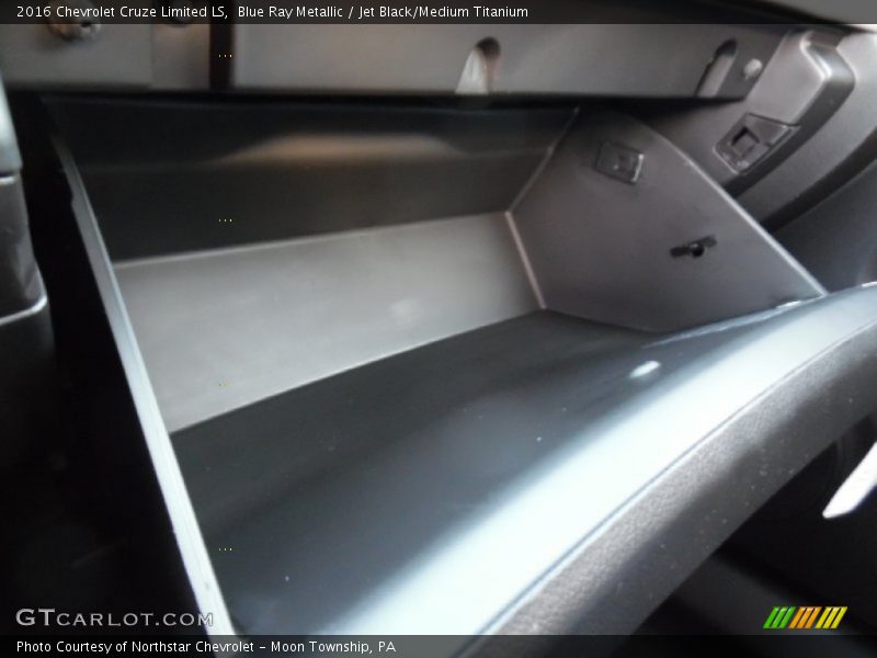 Blue Ray Metallic / Jet Black/Medium Titanium 2016 Chevrolet Cruze Limited LS