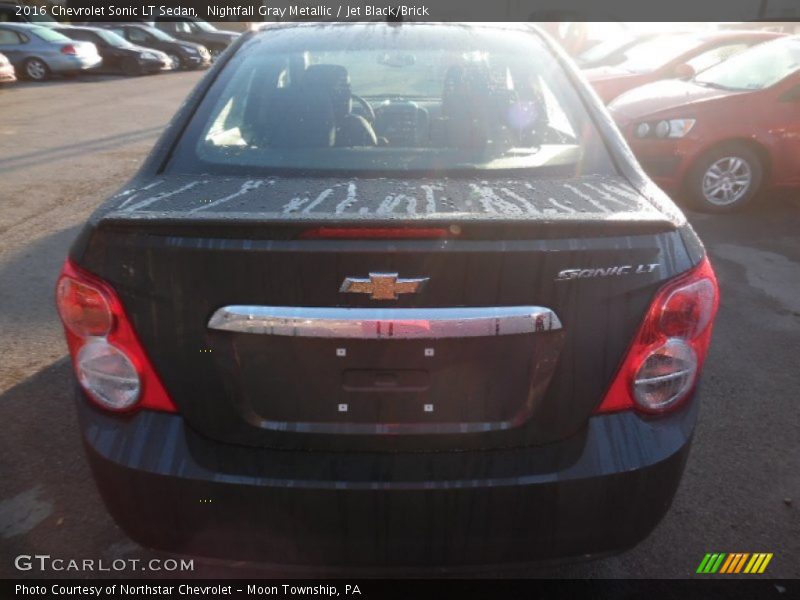 Nightfall Gray Metallic / Jet Black/Brick 2016 Chevrolet Sonic LT Sedan