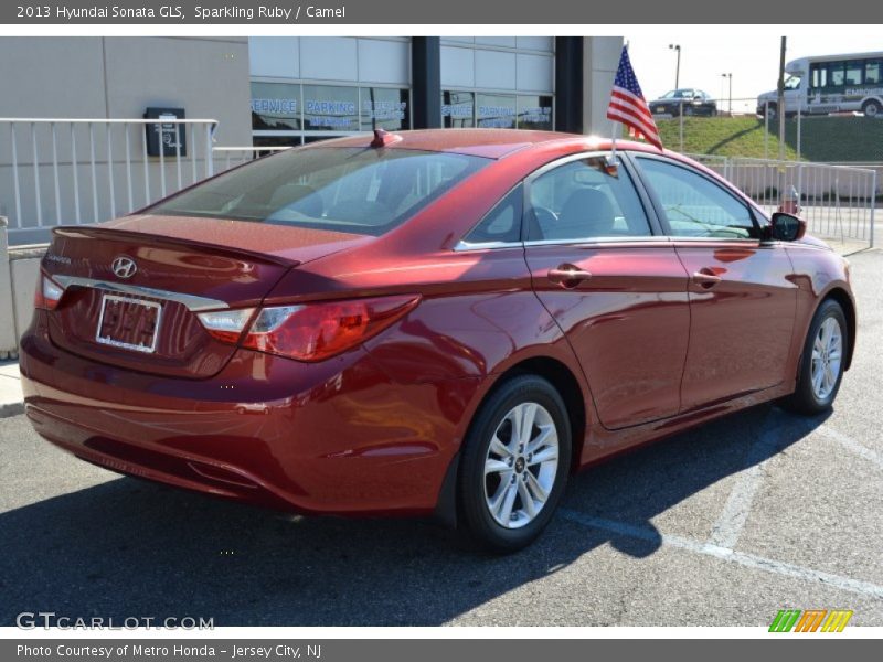 Sparkling Ruby / Camel 2013 Hyundai Sonata GLS