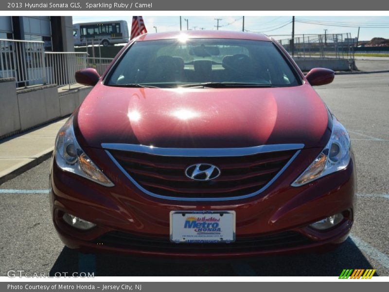 Sparkling Ruby / Camel 2013 Hyundai Sonata GLS