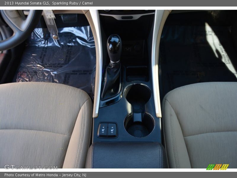 Sparkling Ruby / Camel 2013 Hyundai Sonata GLS
