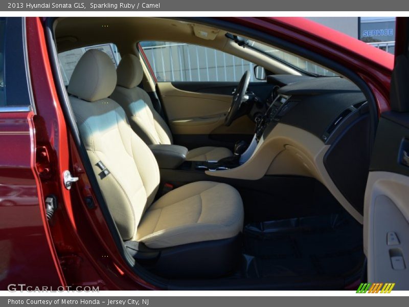 Sparkling Ruby / Camel 2013 Hyundai Sonata GLS