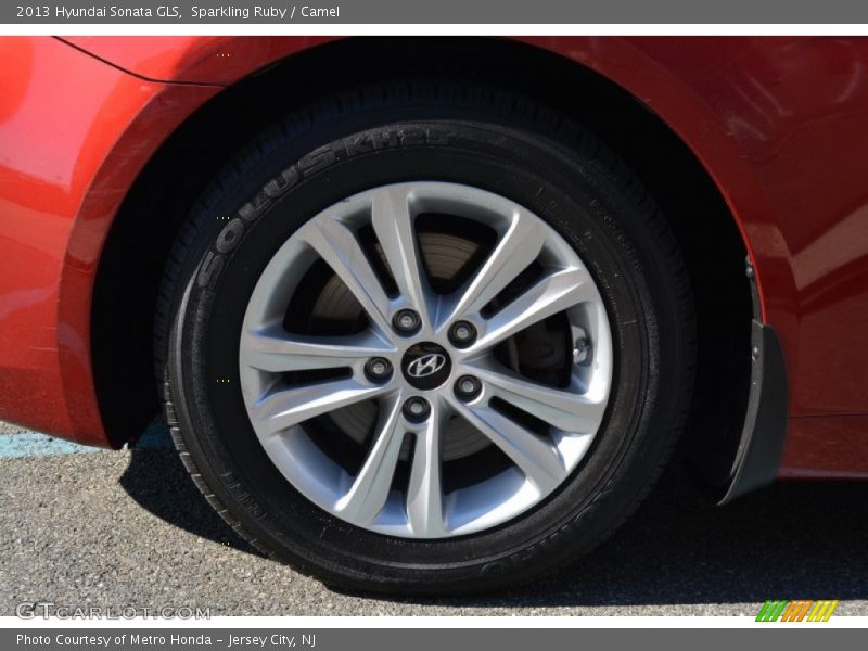 Sparkling Ruby / Camel 2013 Hyundai Sonata GLS