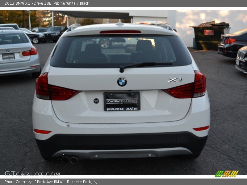 Alpine White / Black 2013 BMW X1 xDrive 28i