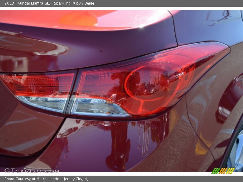 Sparkling Ruby / Beige 2013 Hyundai Elantra GLS