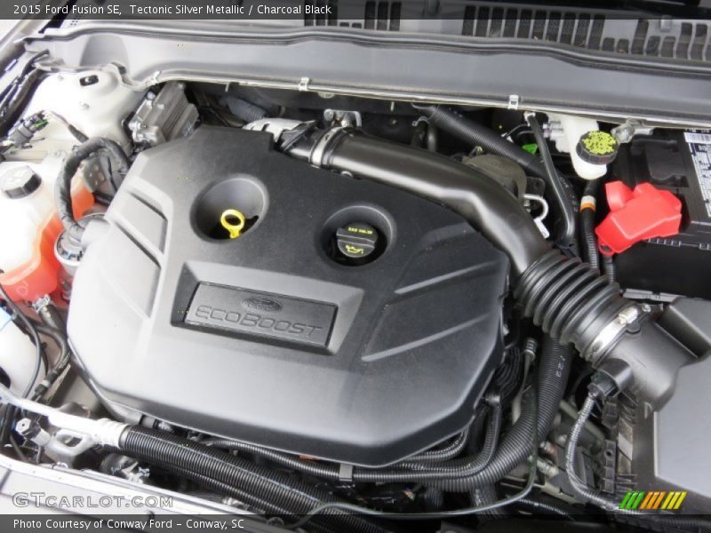 Tectonic Silver Metallic / Charcoal Black 2015 Ford Fusion SE