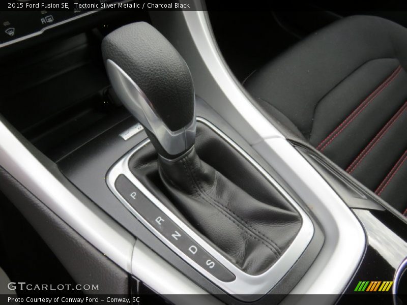 Tectonic Silver Metallic / Charcoal Black 2015 Ford Fusion SE