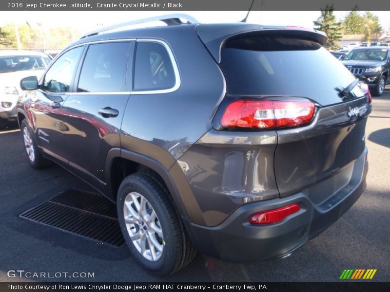 Granite Crystal Metallic / Black 2016 Jeep Cherokee Latitude