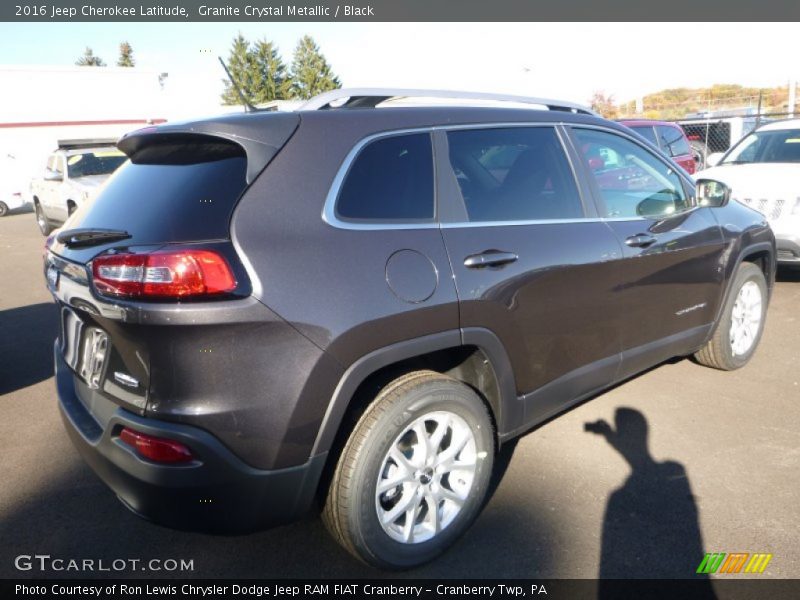 Granite Crystal Metallic / Black 2016 Jeep Cherokee Latitude