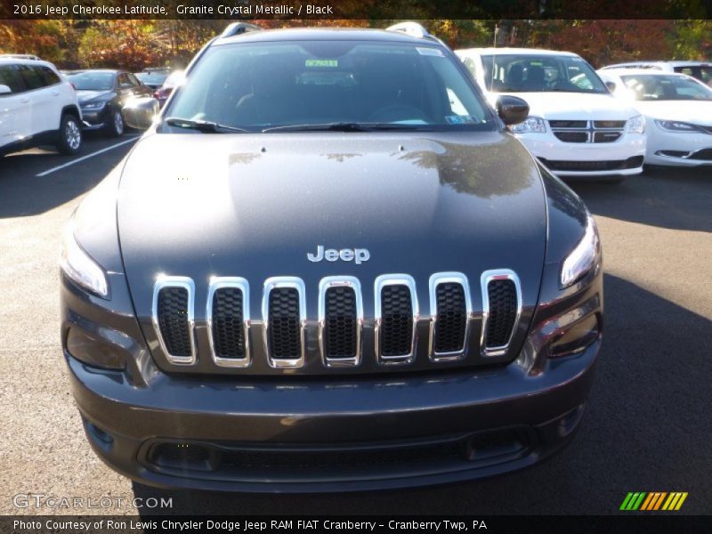 Granite Crystal Metallic / Black 2016 Jeep Cherokee Latitude